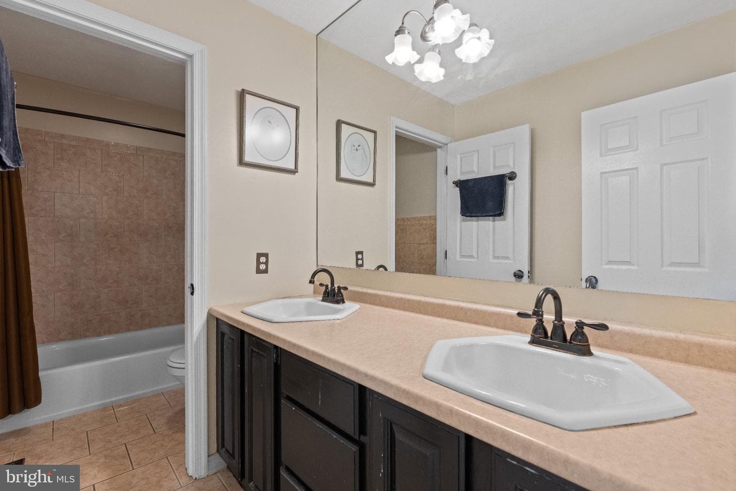 2301 Cool Woods Court photo 32