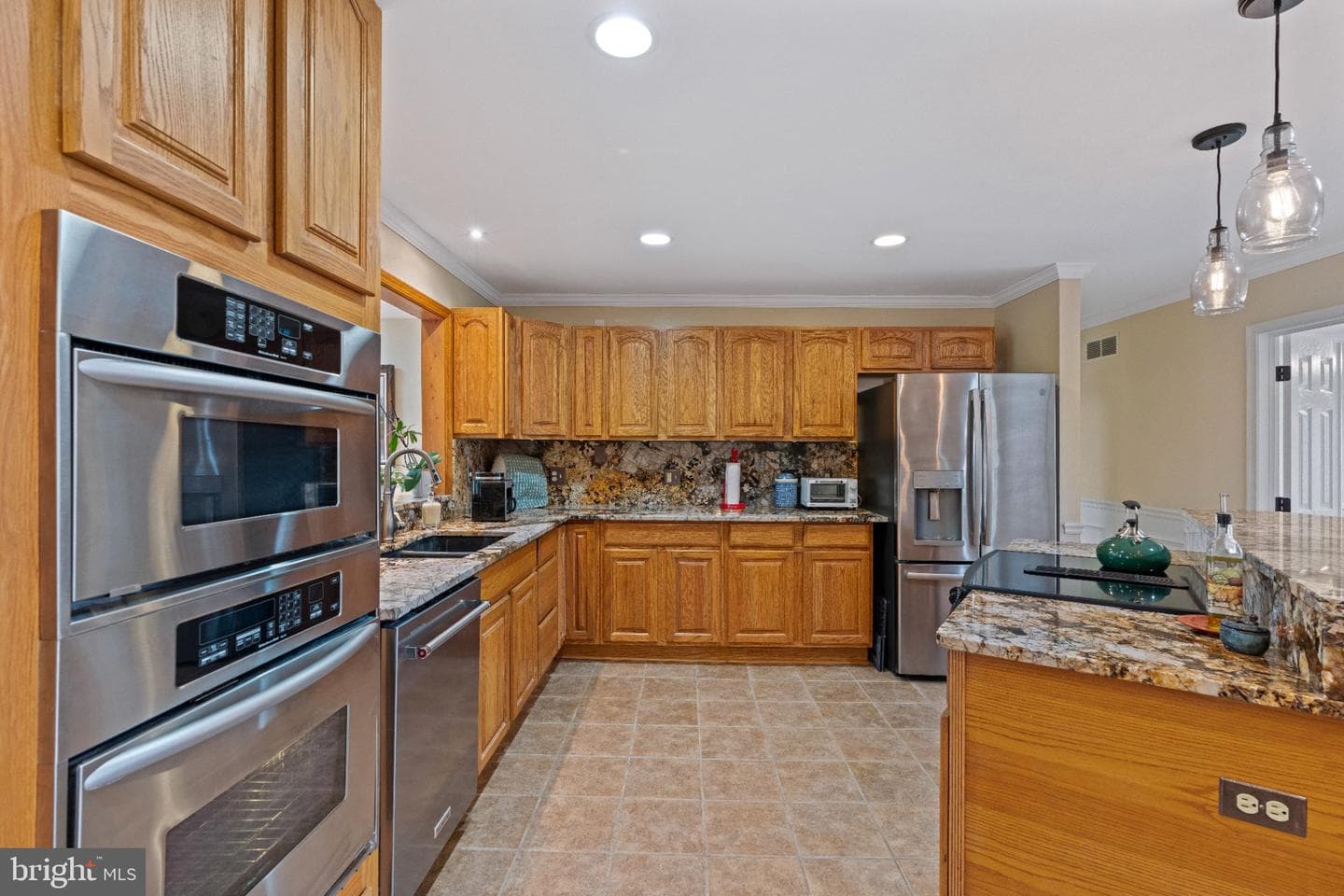 2301 Cool Woods Court photo 8
