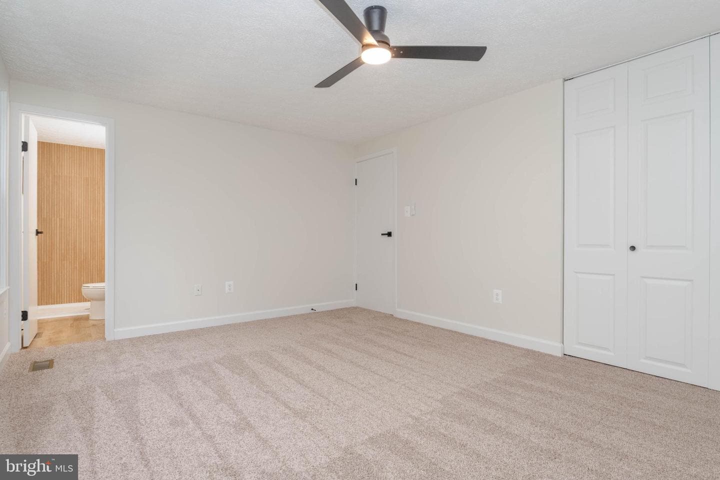 2934 Strathaven Lane photo 18