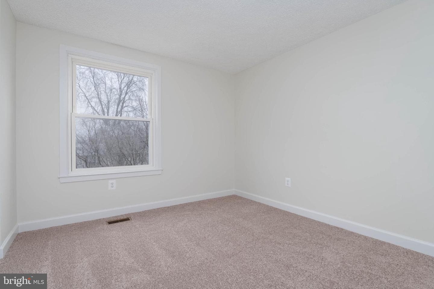 2934 Strathaven Lane photo 22