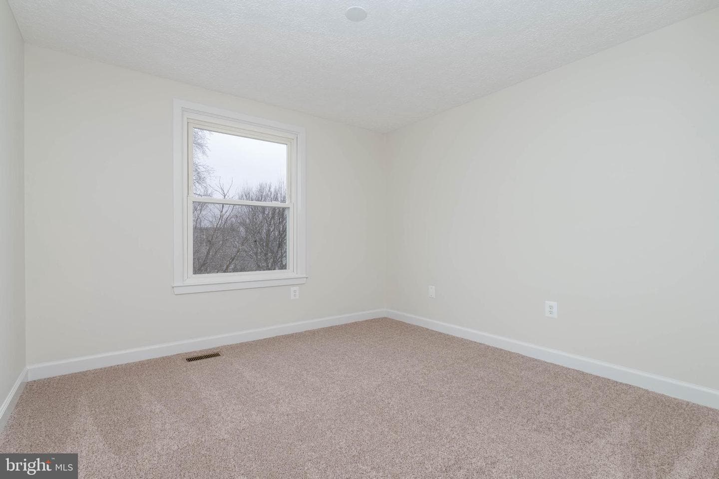 2934 Strathaven Lane photo 23