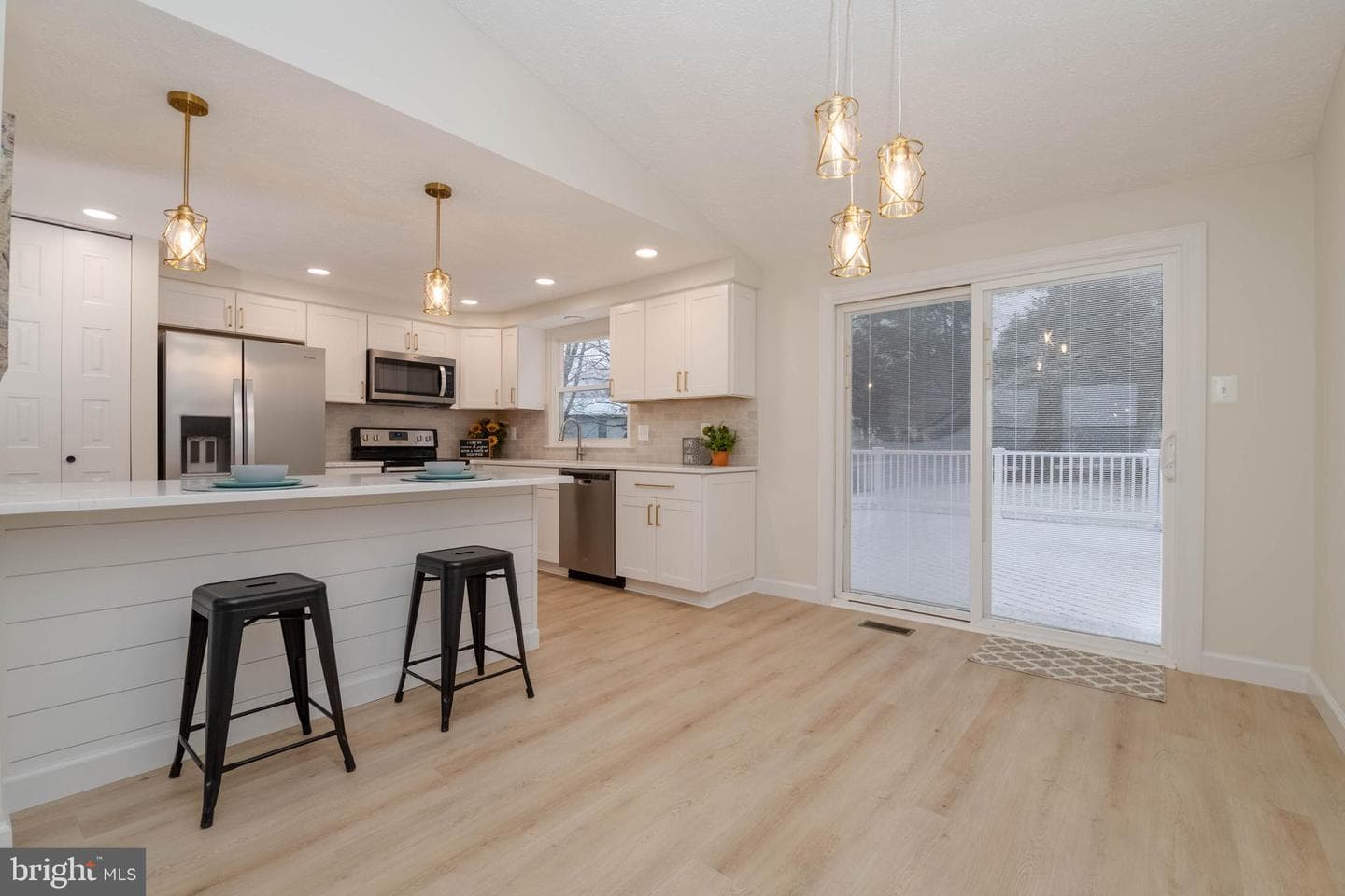 2934 Strathaven Lane photo 3