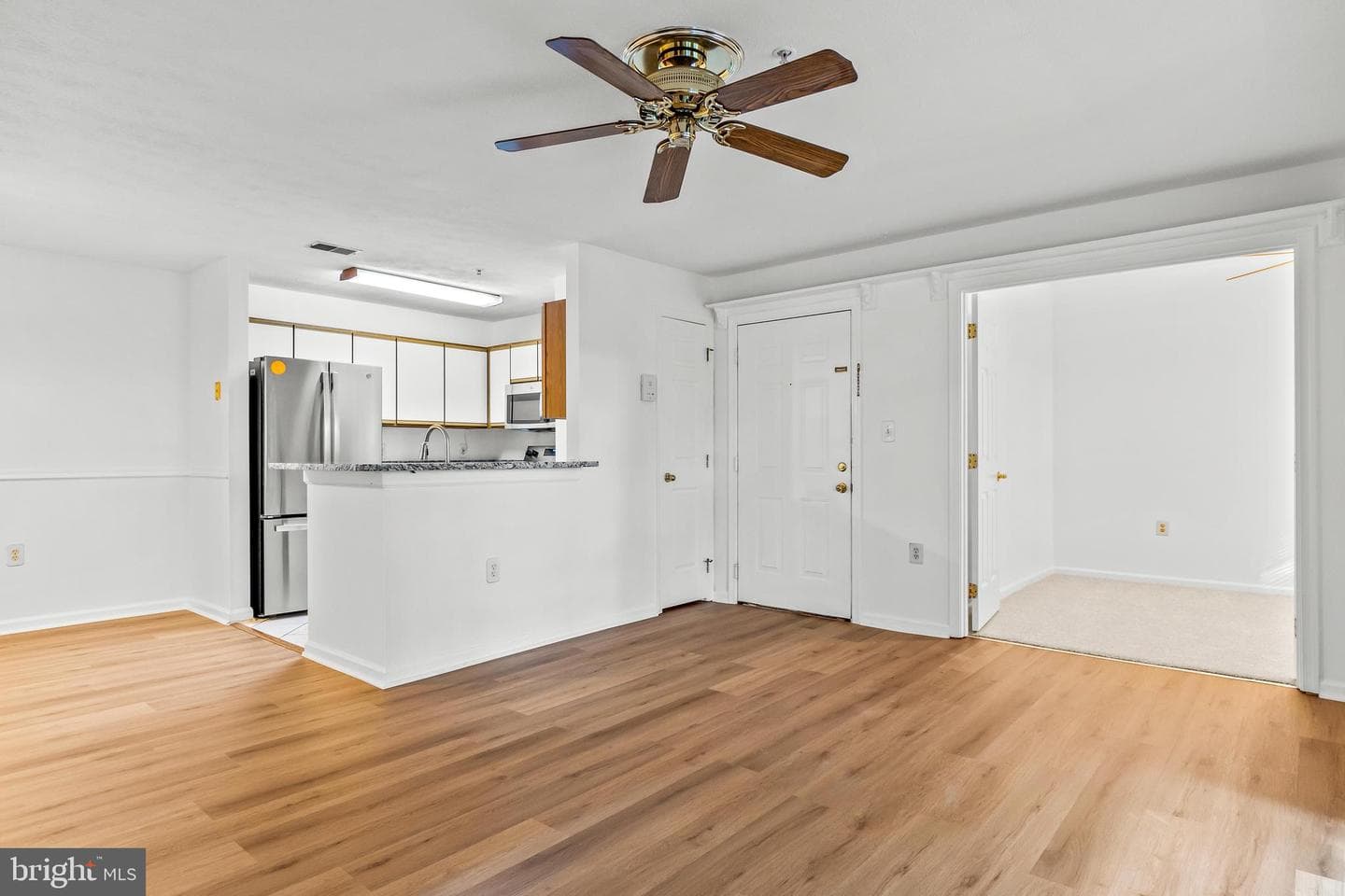 1201 Friars Wood Court #203 photo 3