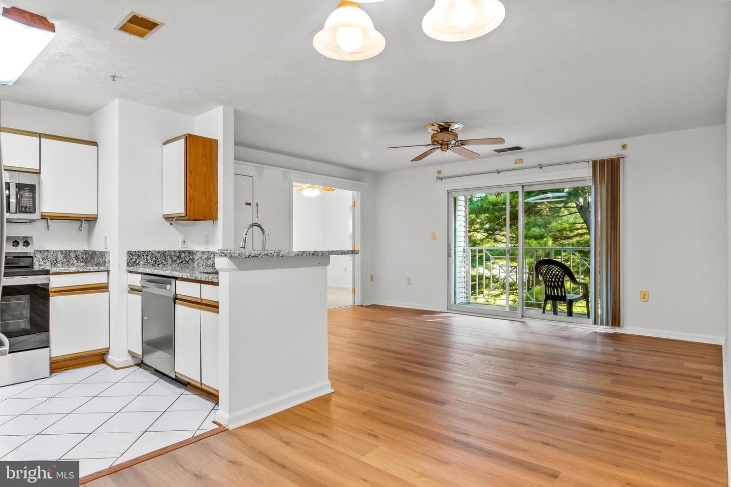 1201 Friars Wood Court #203 photo 9