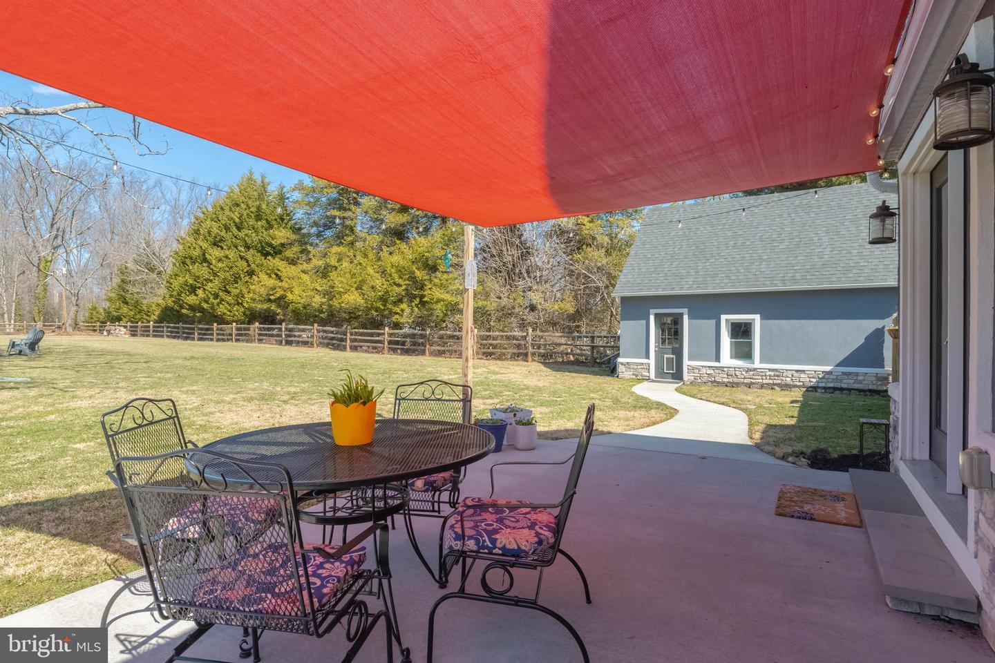 2828 Harford Road photo 40