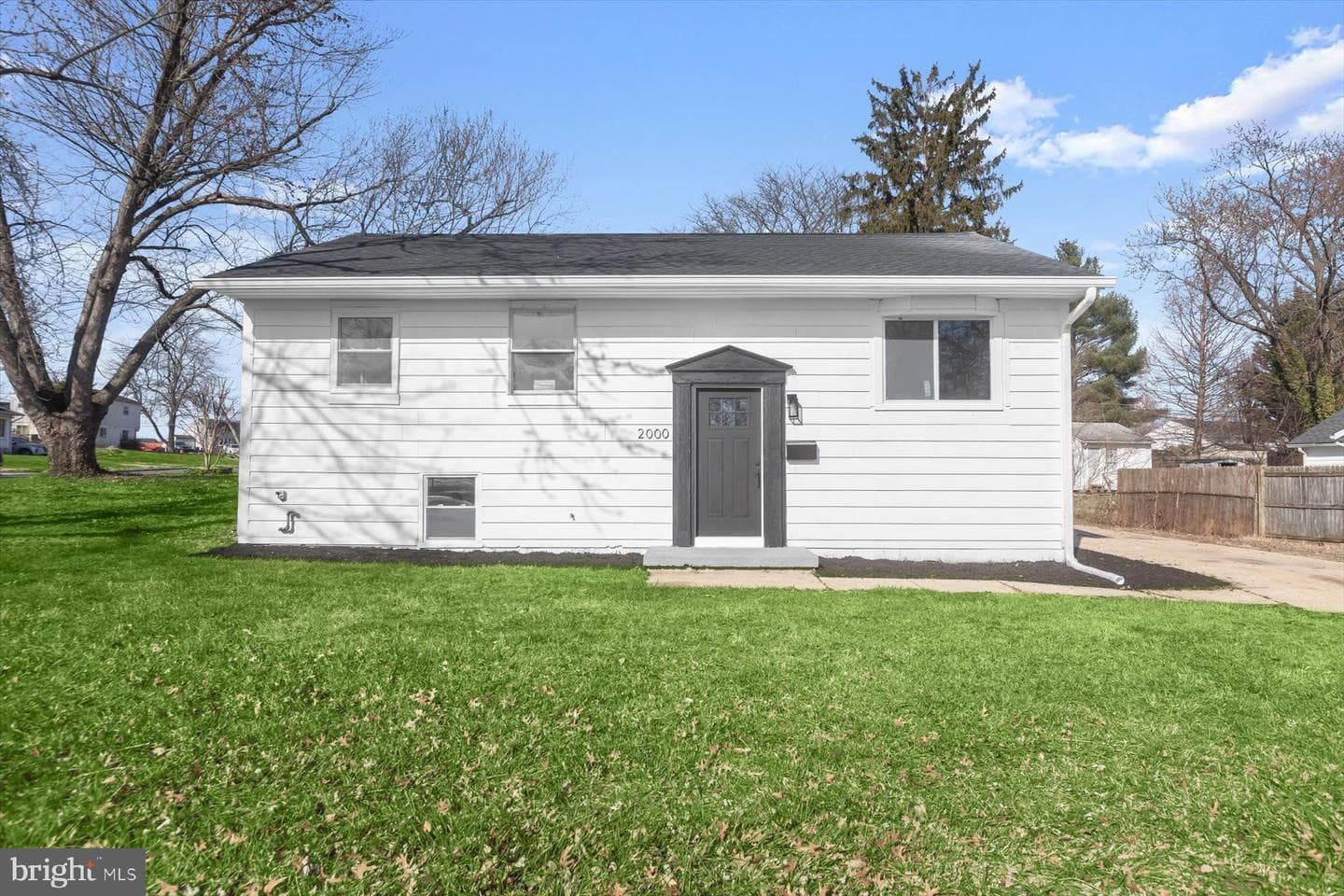 2000 Hanson Road photo 1