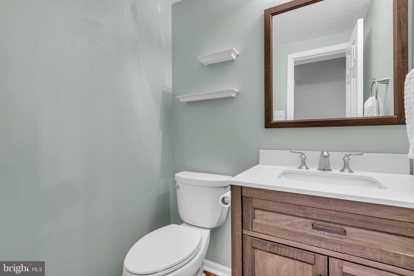 901 Gittings Court photo 28