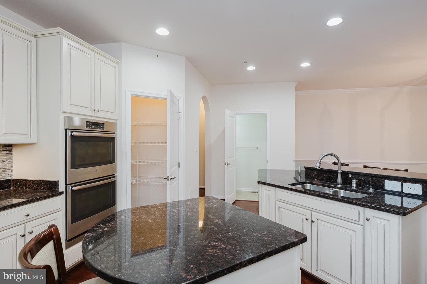309 Lennox Drive photo 13