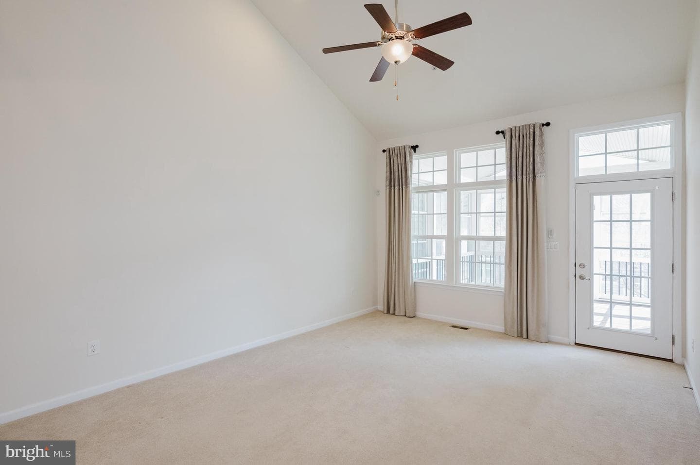 309 Lennox Drive photo 22