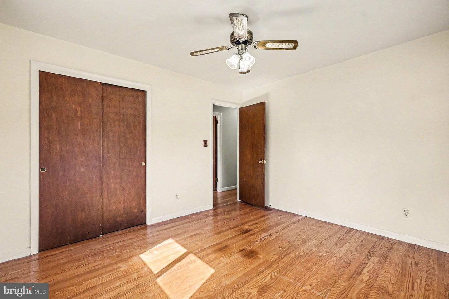 1327 Saratoga Drive photo 30