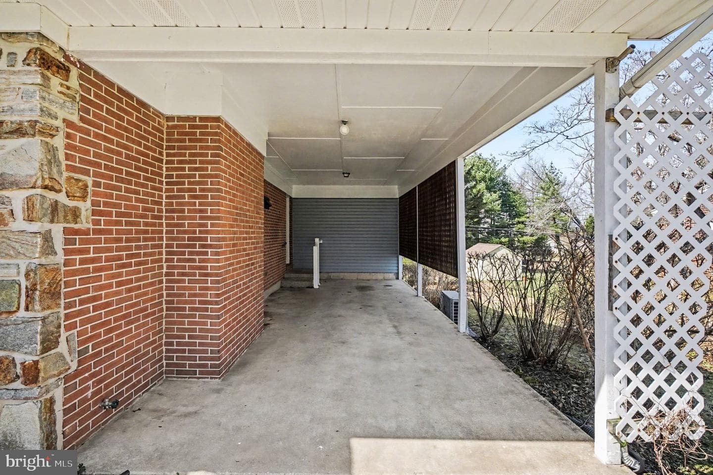 1327 Saratoga Drive photo 7