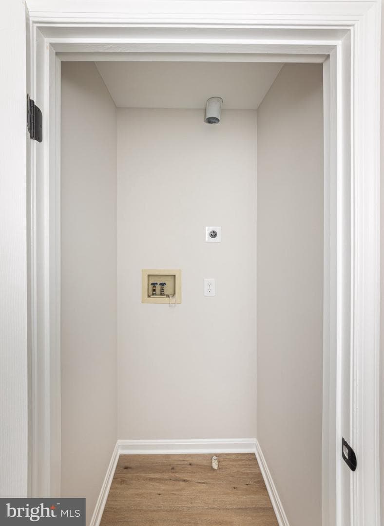 403 Woodridge Court photo 30