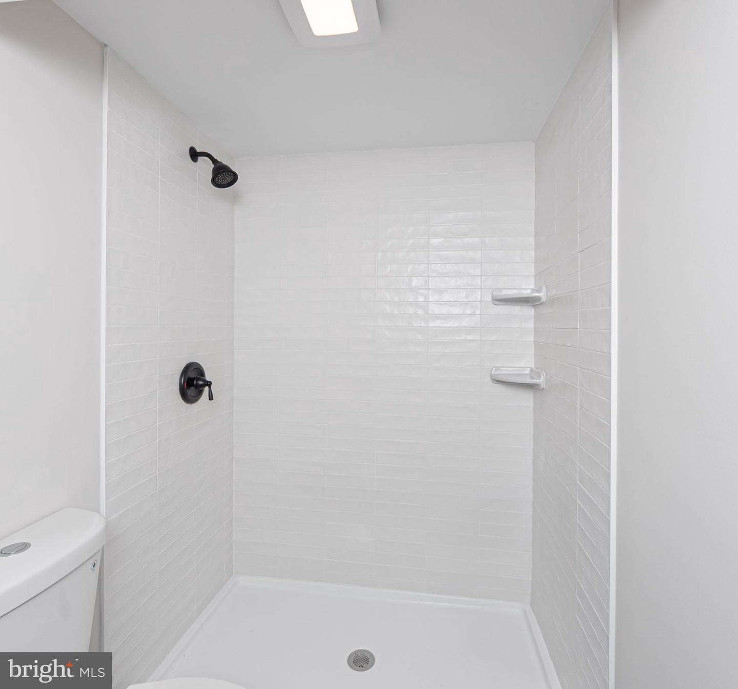 403 Woodridge Court photo 41