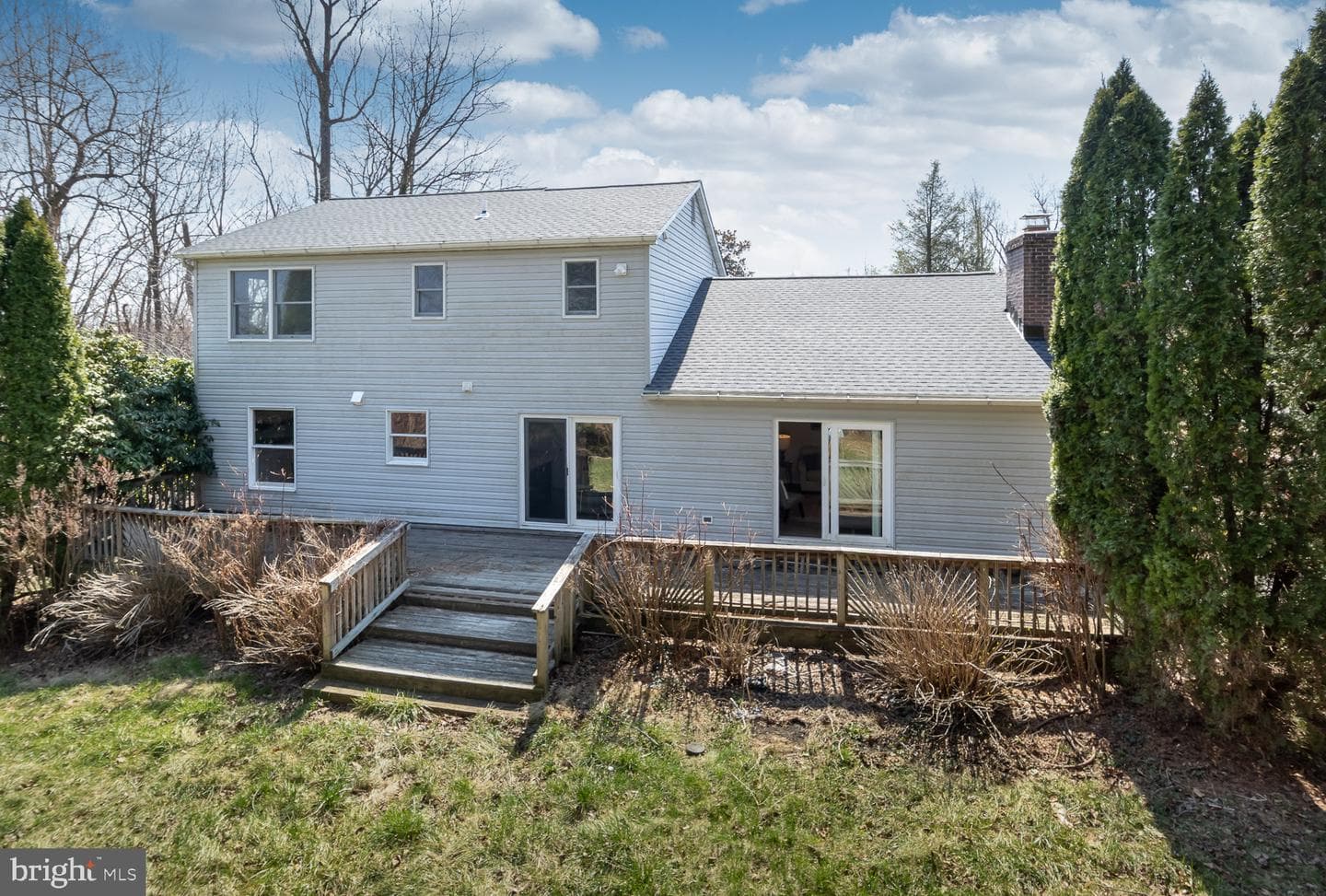 403 Woodridge Court photo 46