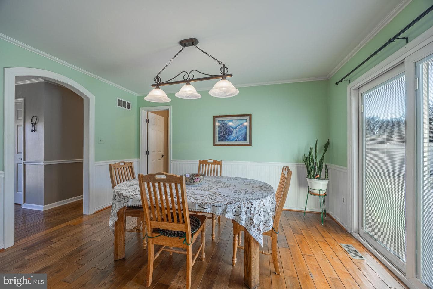 716 Paradise Road photo 41