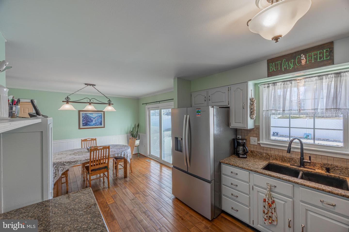 716 Paradise Road photo 50