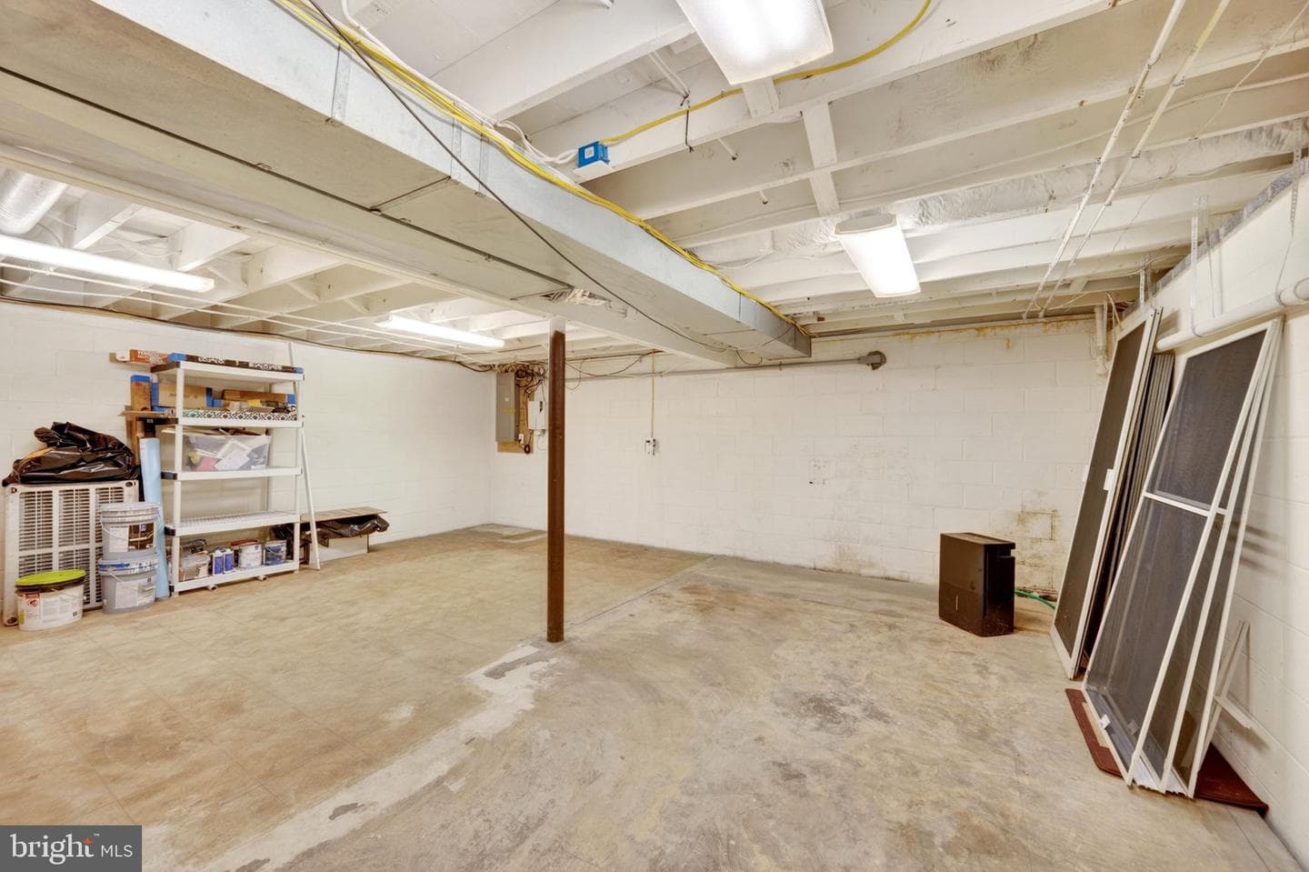2130 Bellvale Road photo 40
