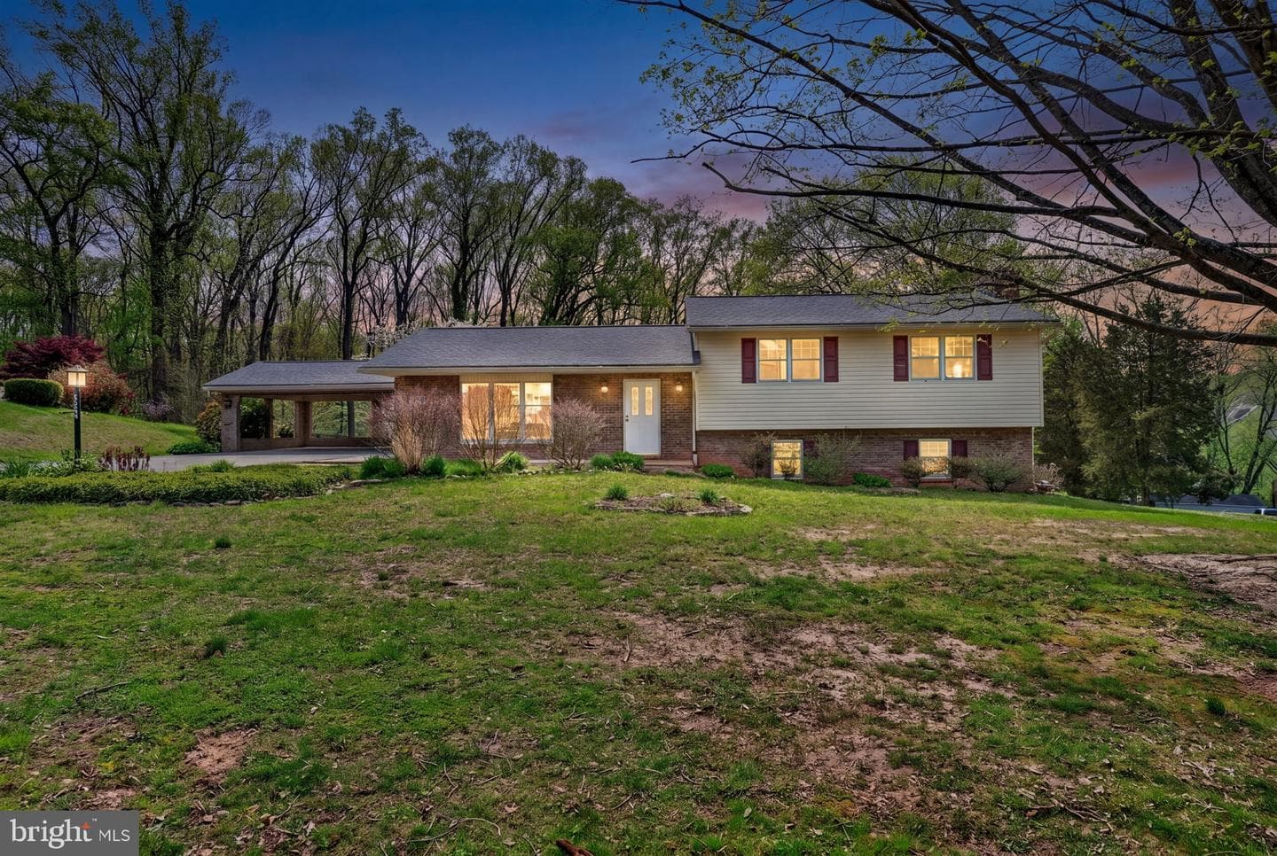 2130 Bellvale Road photo 50