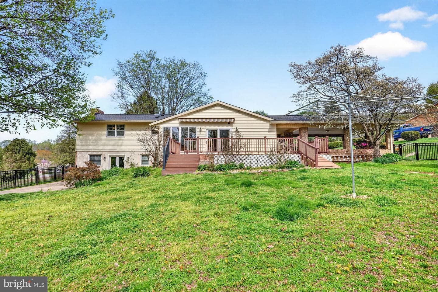 2130 Bellvale Road photo 56