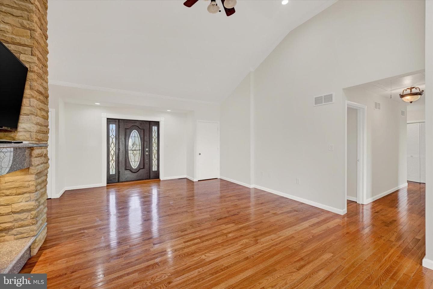 1809 Mitchell Drive photo 3