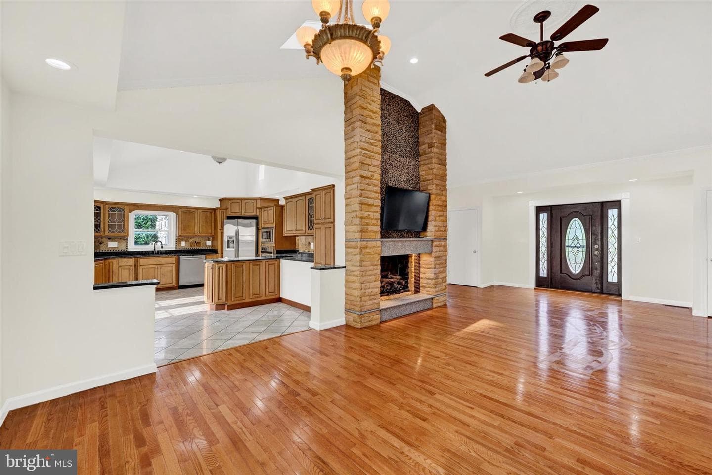 1809 Mitchell Drive photo 8