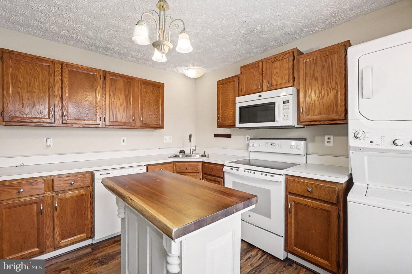 43 Oak Crest Court photo 10