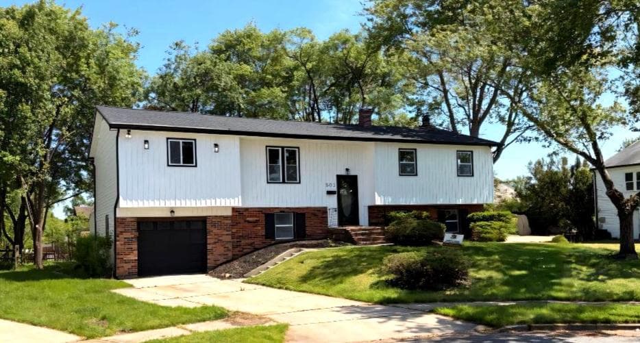 503 Glandel Court photo 2