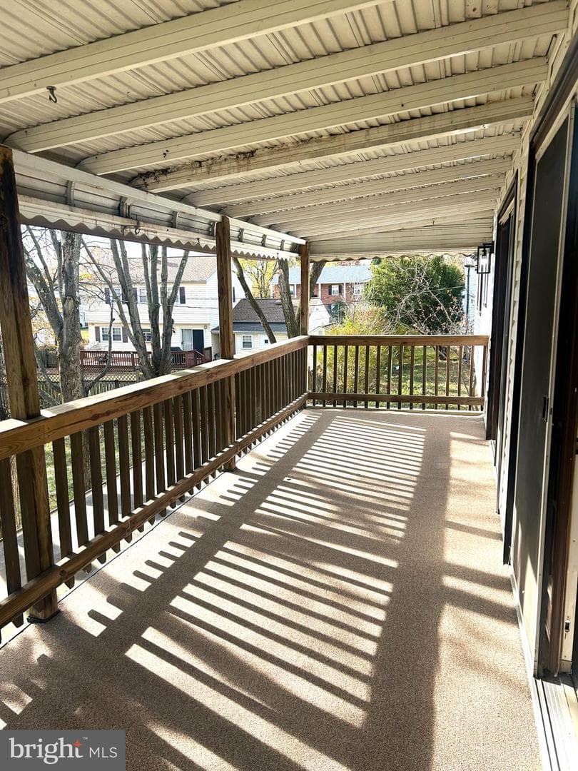 503 Glandel Court photo 31