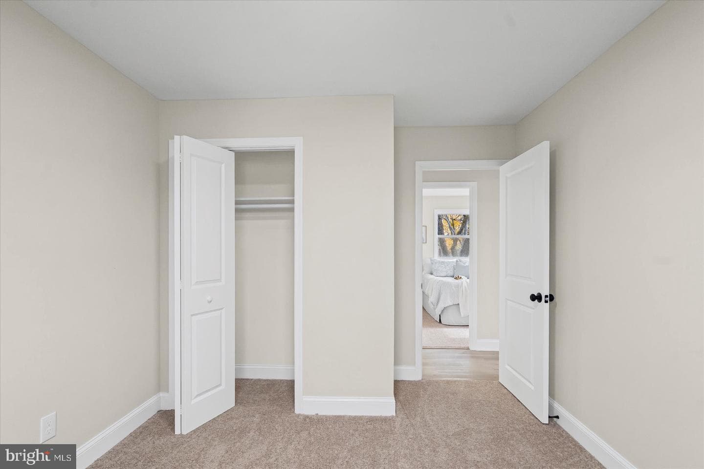 503 Glandel Court photo 42