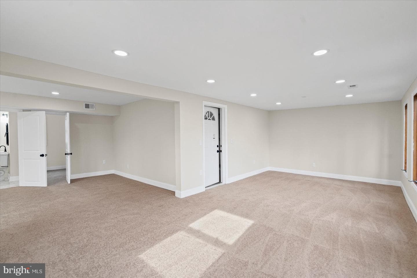 503 Glandel Court photo 46
