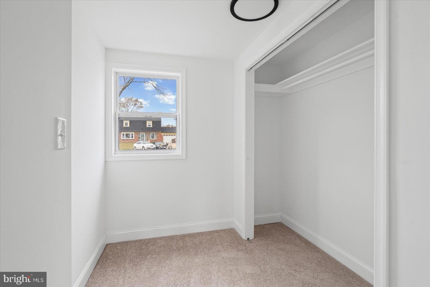 503 Glandel Court photo 49