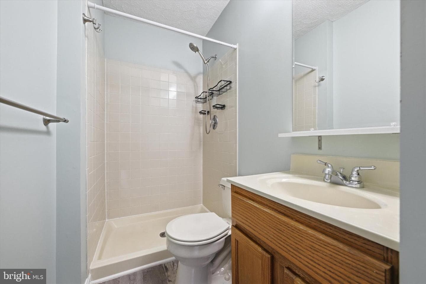 587 Hall Court photo 15