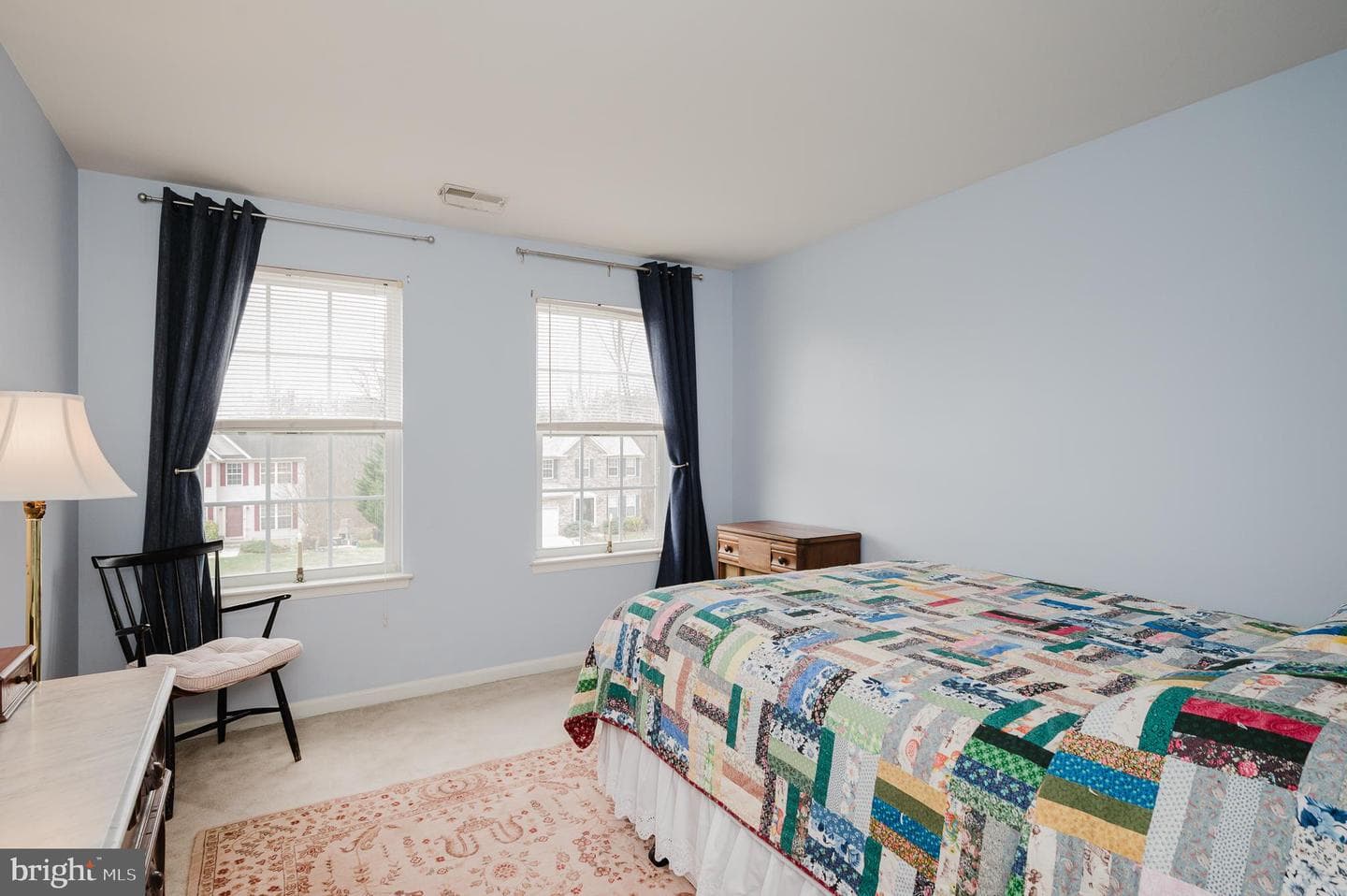 555 Beards Hill Road photo 70