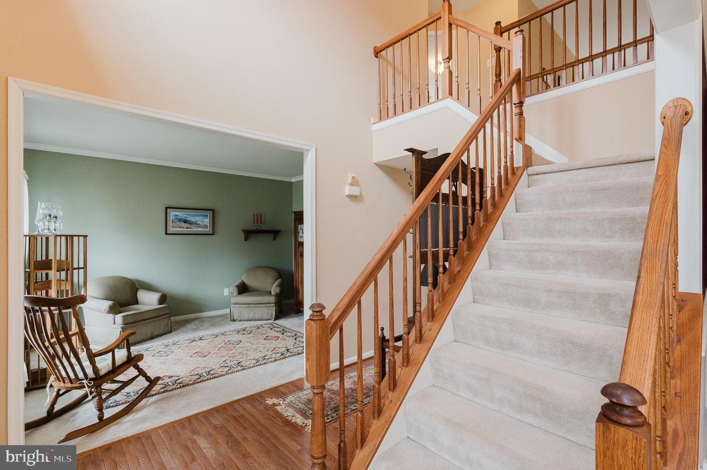 555 Beards Hill Road photo 8
