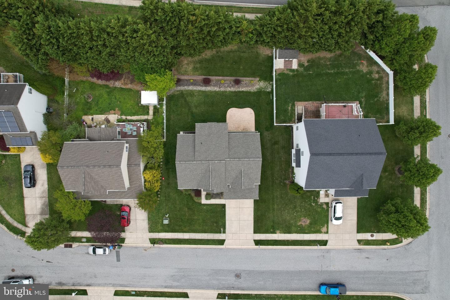 1402 Hilscher Court photo 39