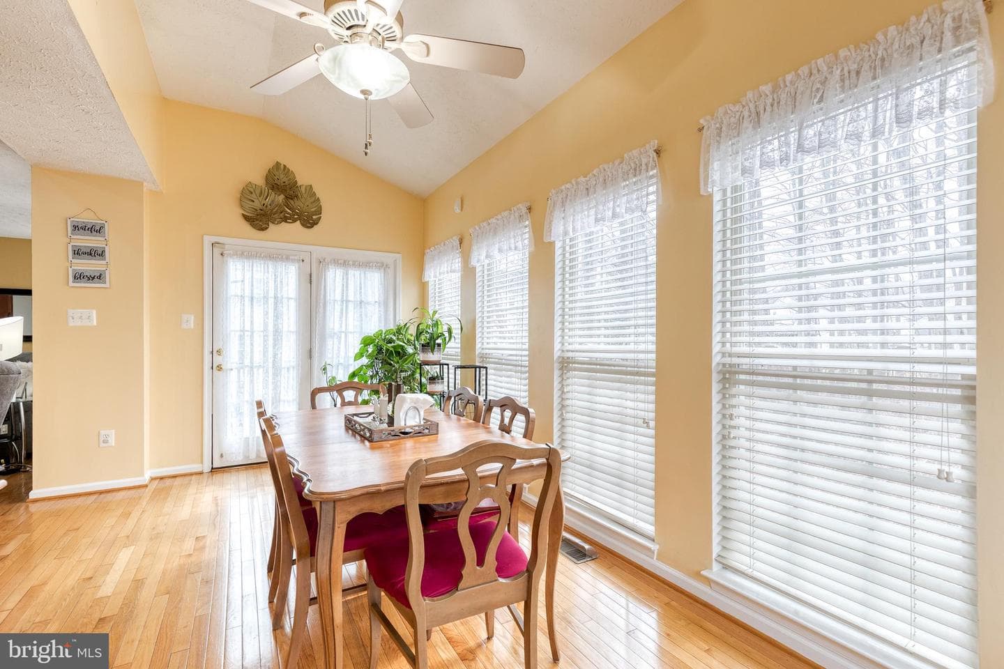 2970 Siwanoy Drive photo 8