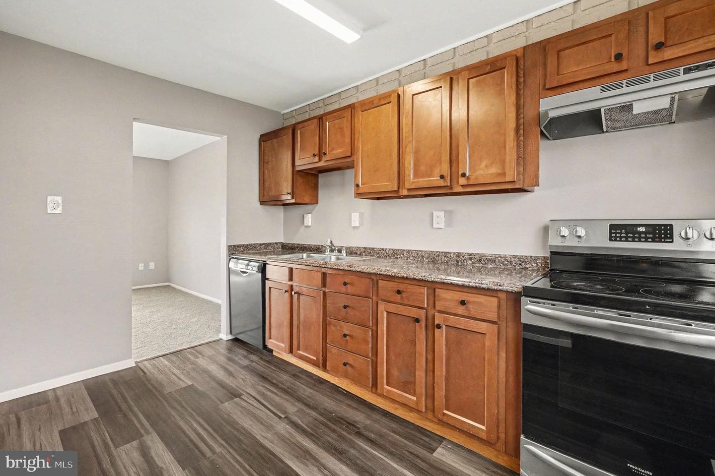1857 Brookside Drive photo 10