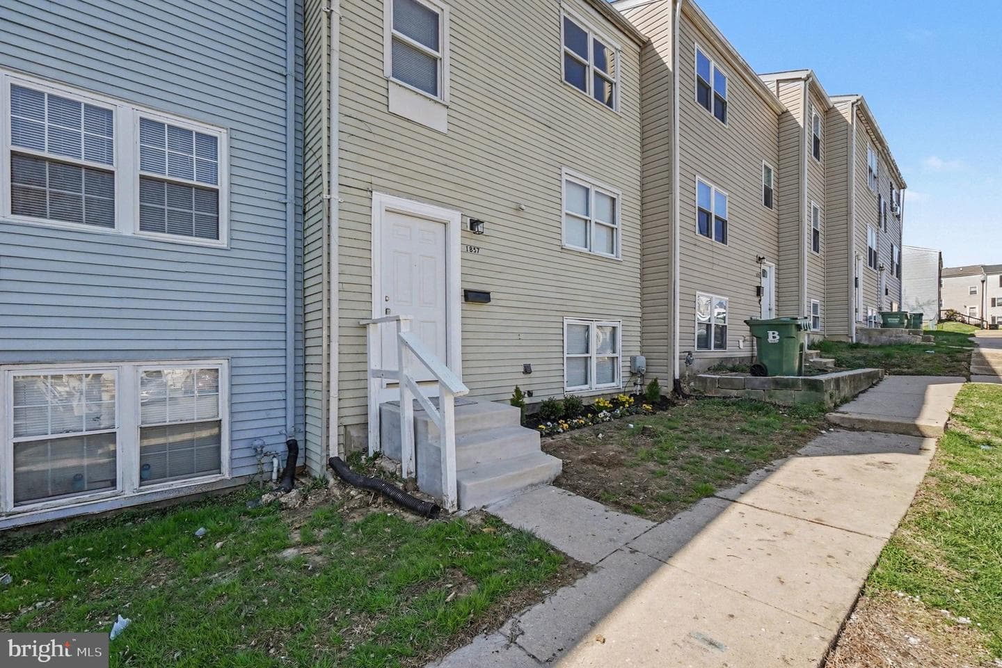 1857 Brookside Drive photo 3