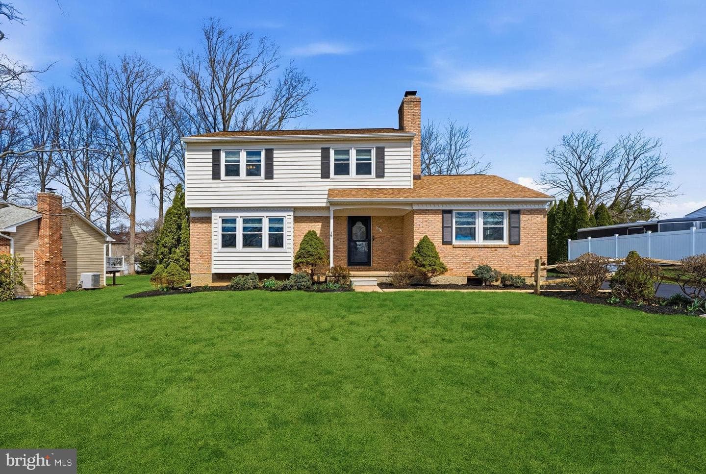 1211 Grafton Shop Road