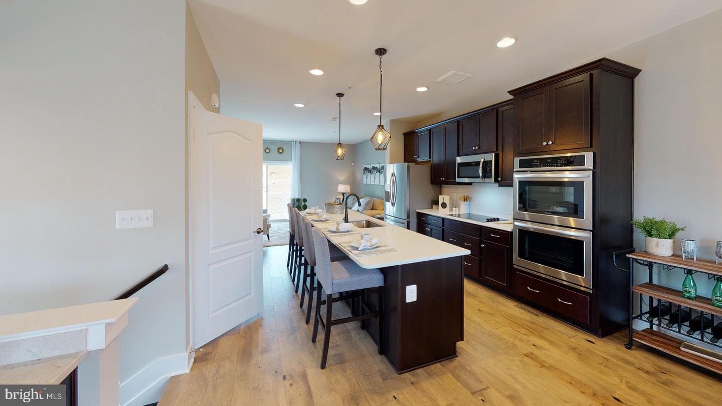 2306 Bell'S Tower Court photo 48