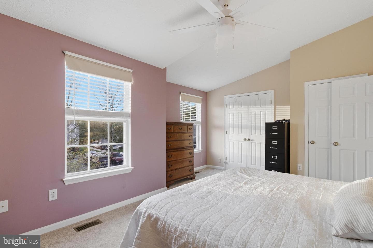998 Jessicas Court #2 photo 14