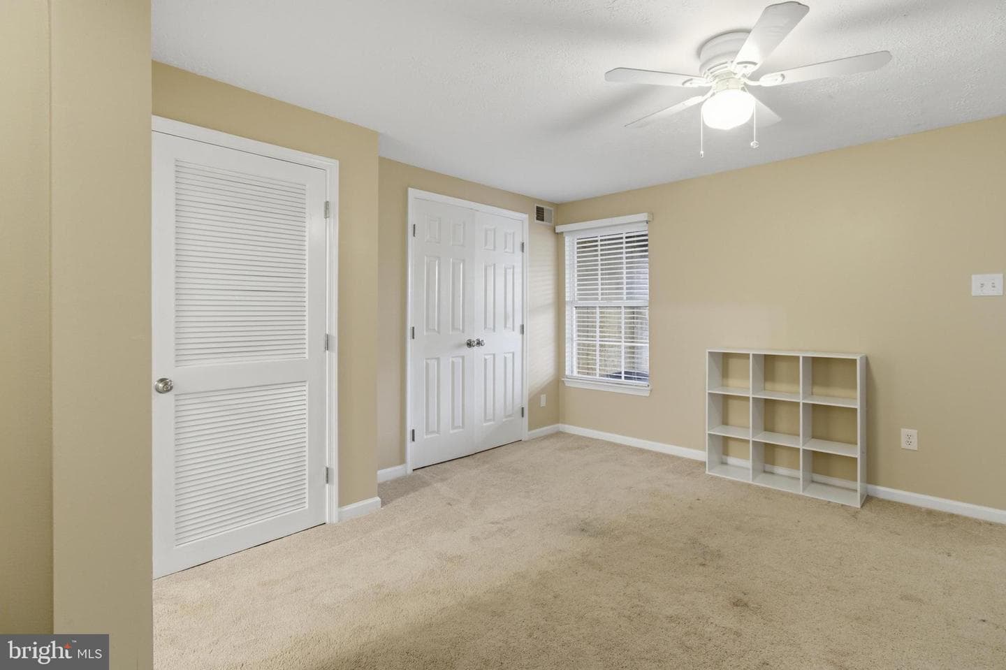 998 Jessicas Court #2 photo 27