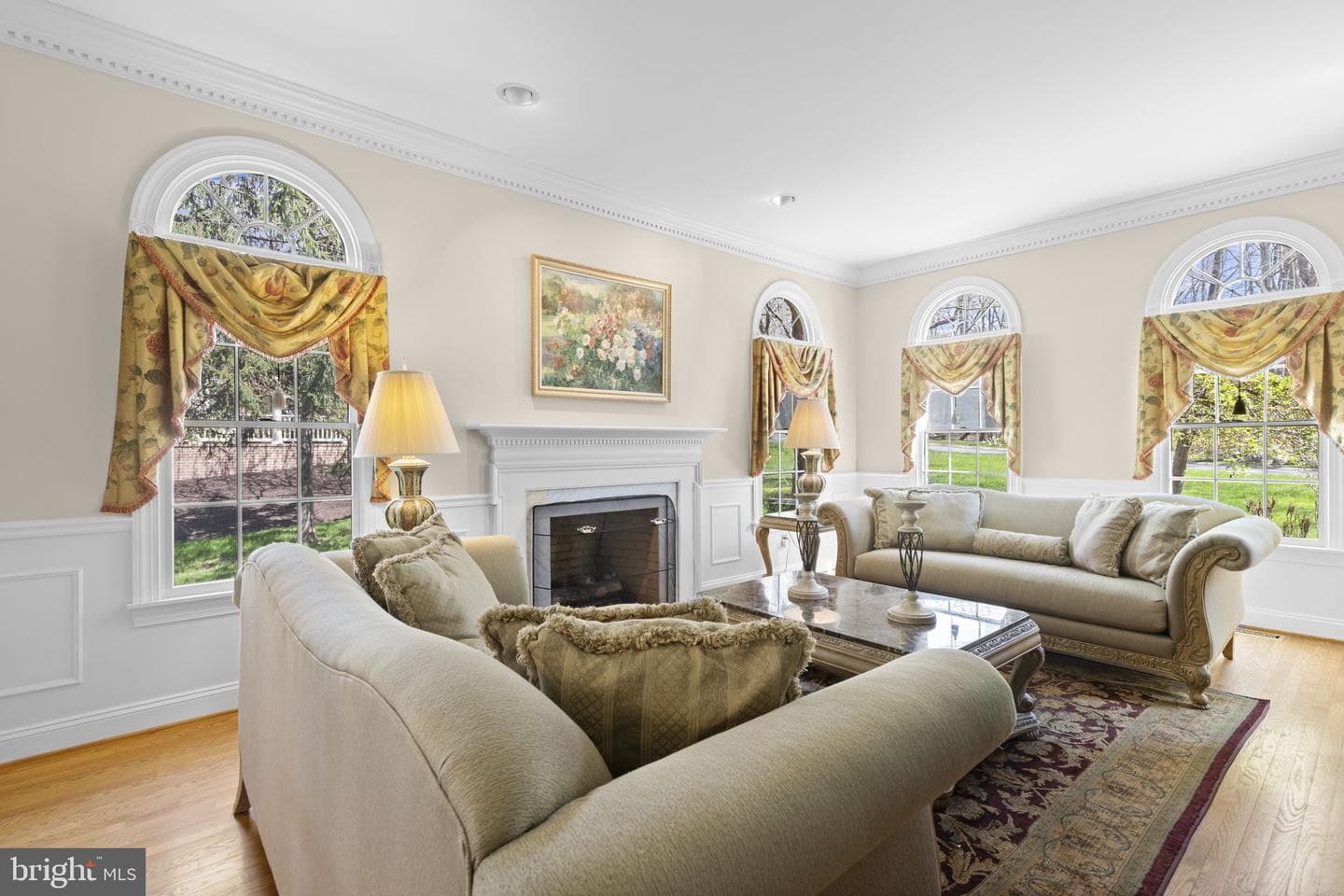 1406 Tayside Way photo 5