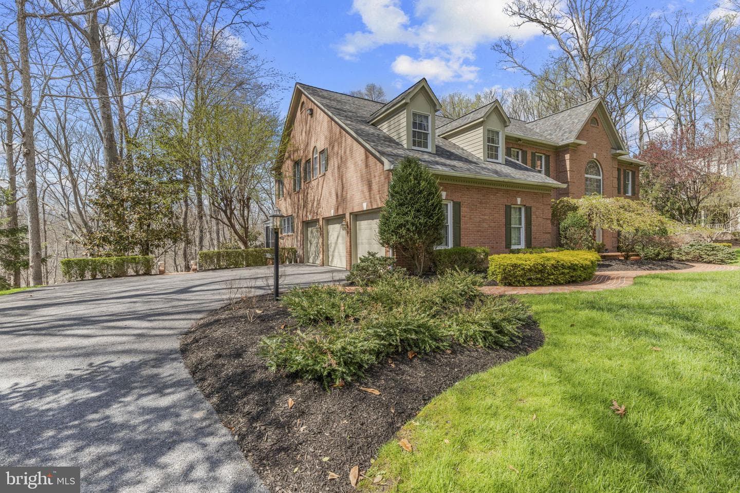 1406 Tayside Way photo 76