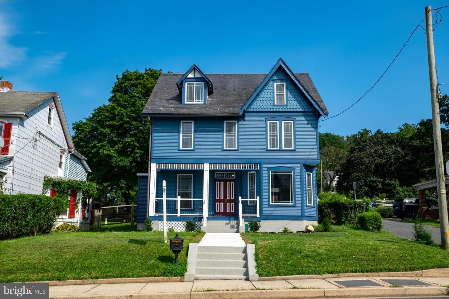 1641 Main Street photo 2