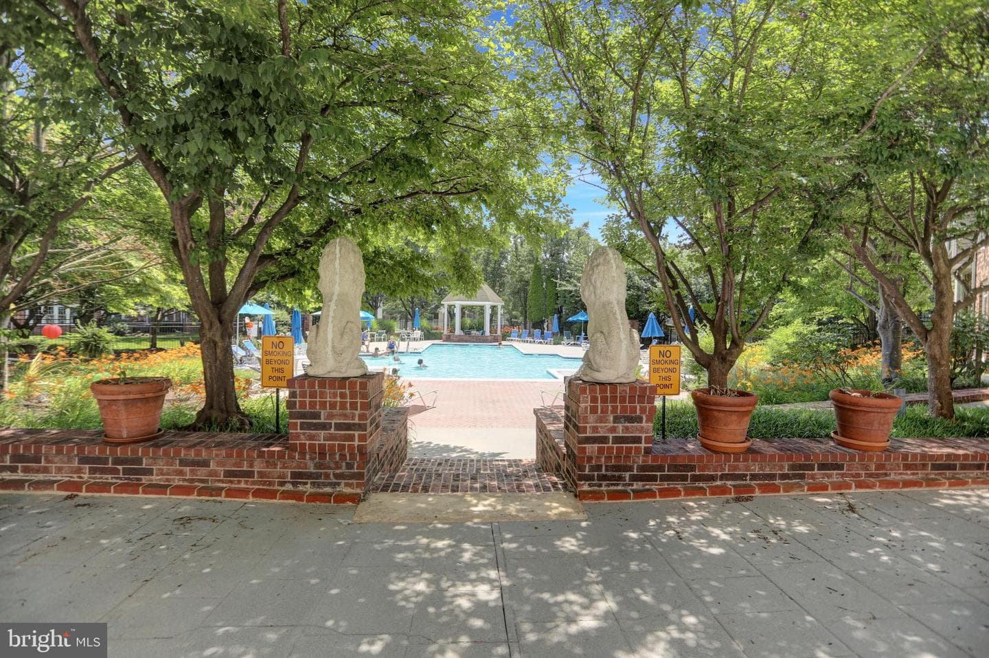 601 Thames Way #601-E photo 43