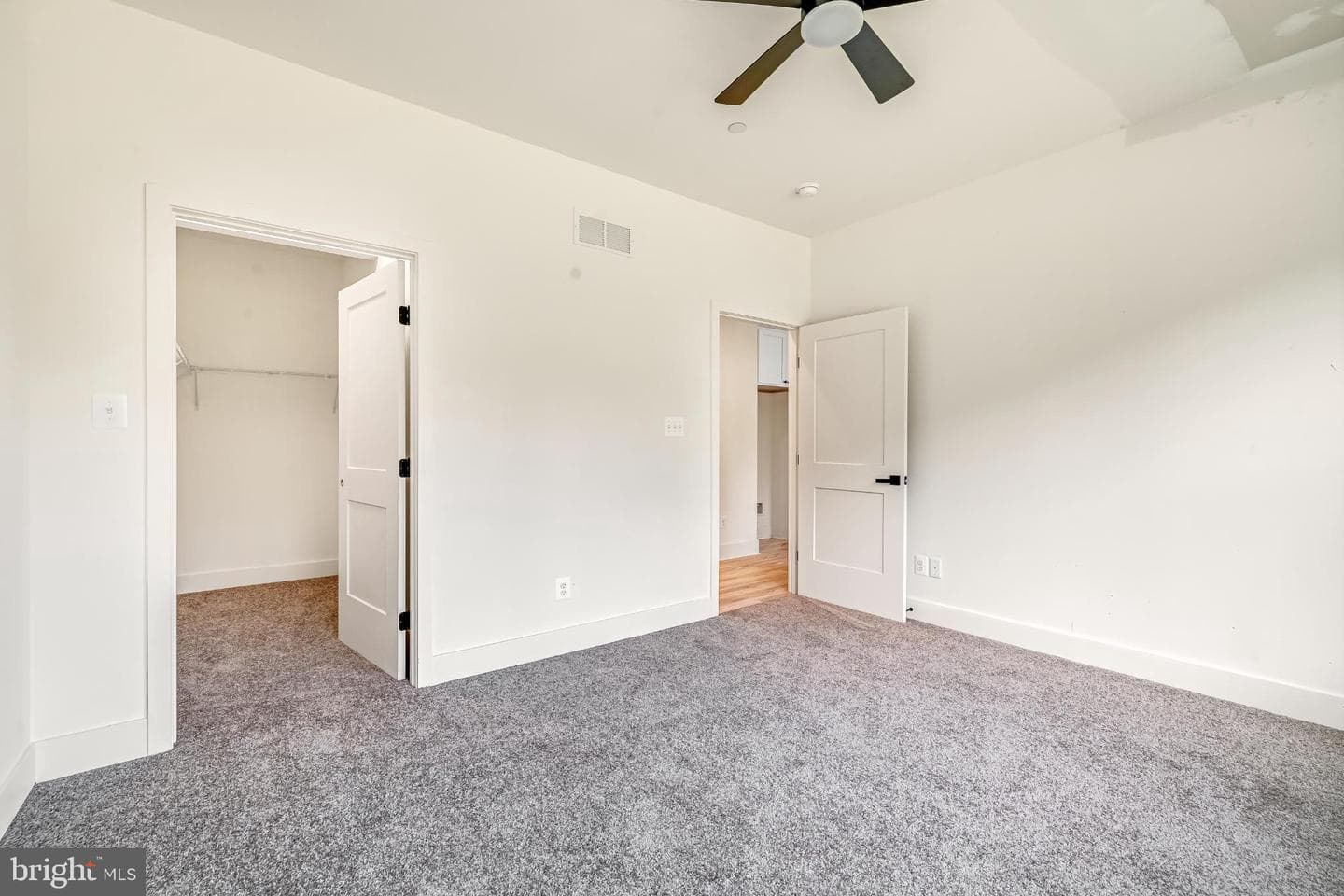 1909 Mitchell Drive photo 15