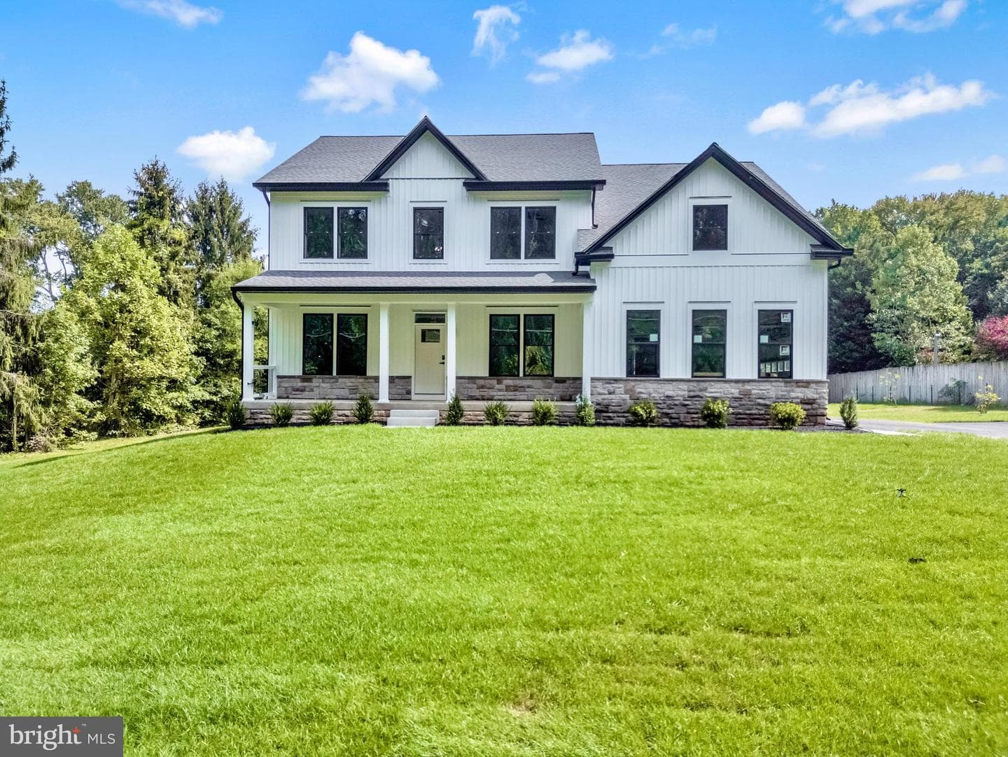 1909 Mitchell Drive photo 37