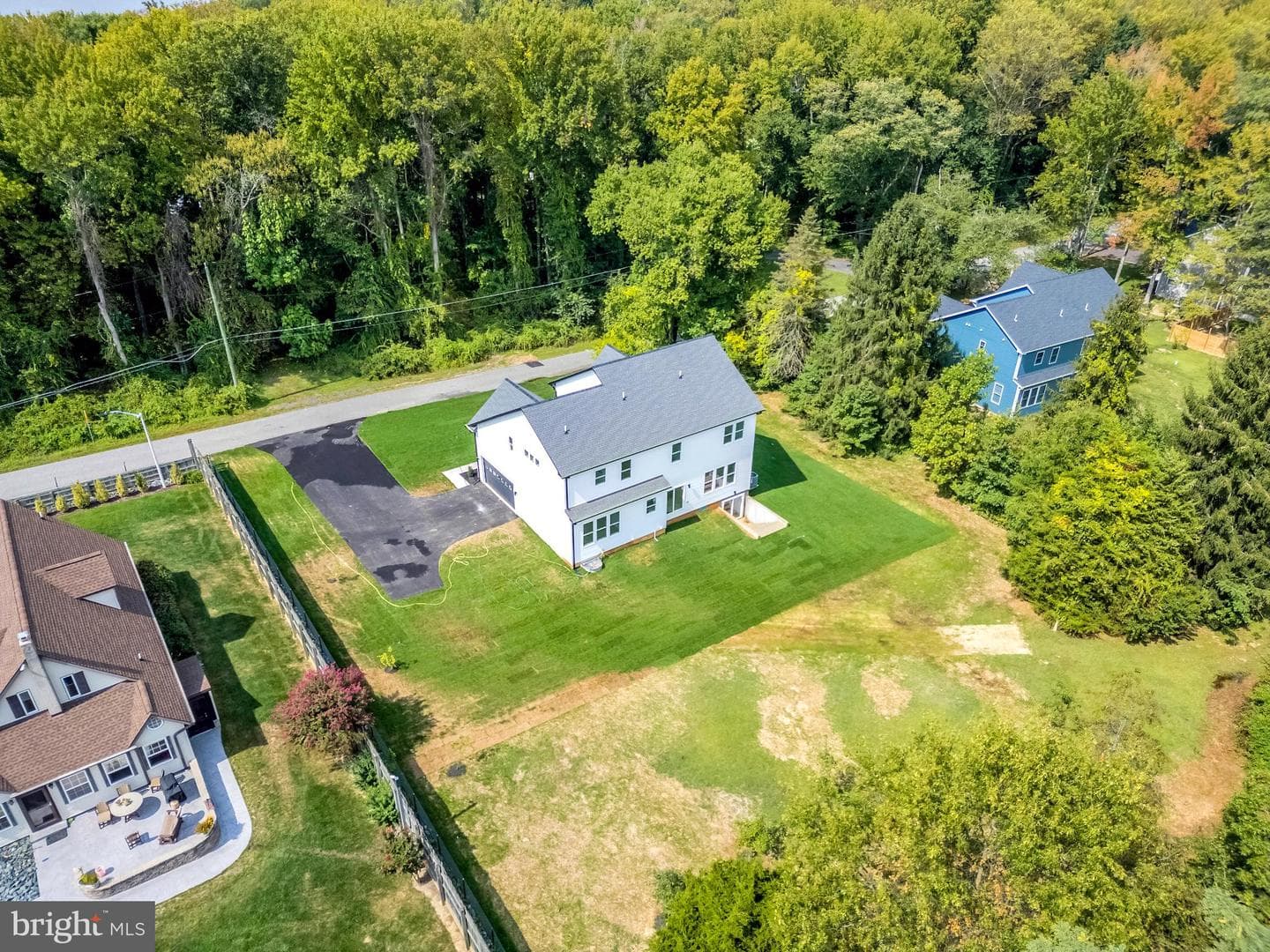 1909 Mitchell Drive photo 48
