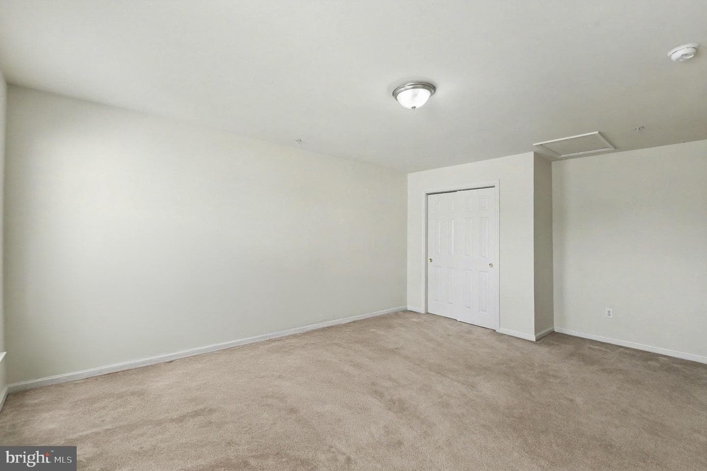168 Touch Of Gold Drive photo 26